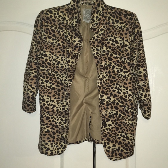 Cheetah print Blazer - Picture 1 of 1